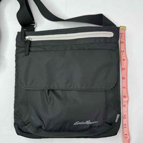 Eddie Bauer Black Crossbody Messenger Travel Bag Purse Tote Handbag - Picture 11 of 12